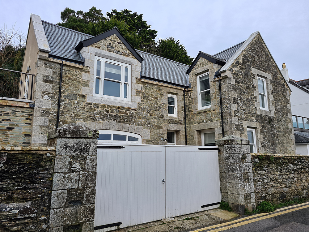 Holiday Home Roseland Project 4